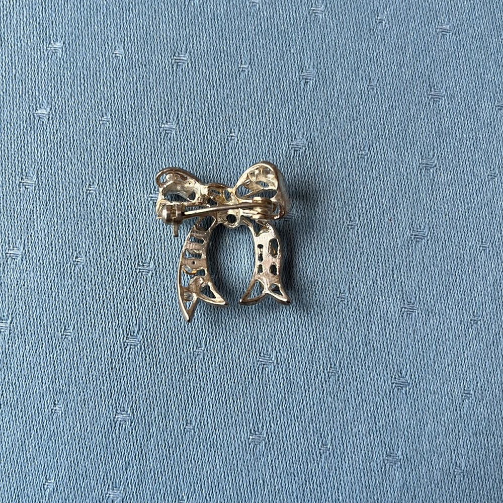 Brooch - Picture 2 of 2